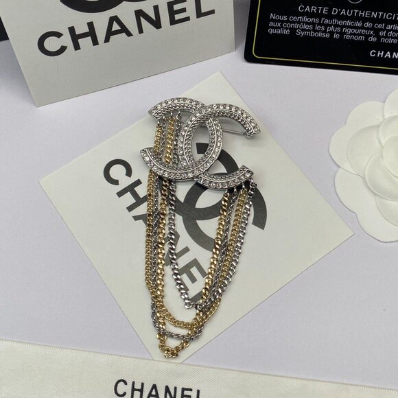 Authentic NEW Chanel Metal Crystal Bow-tiful CC Chain Brooch Gold - Picture 4 of 5